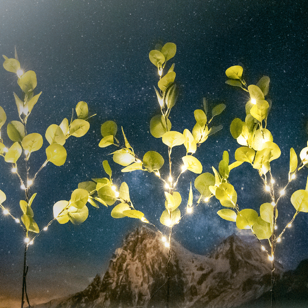 [B1020137E] Namaakplanten op zonne-energie in de grond eucalyptusblad 2m+1,5m 60LED