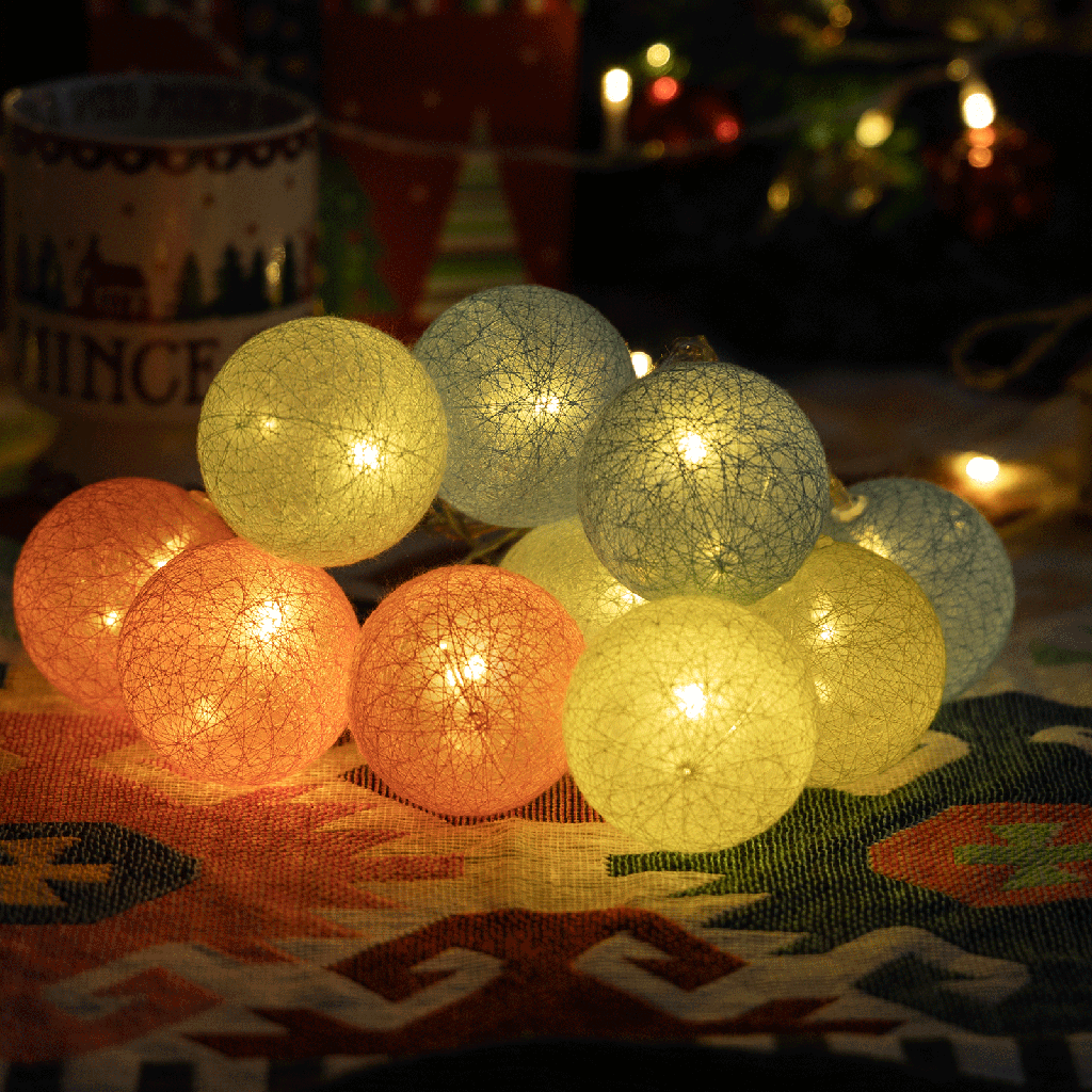 [B103033X0] Aigostar 3AA Batterij Lichtsnoer Katoenen Bol Licht Kleuren Warm Wit 2m