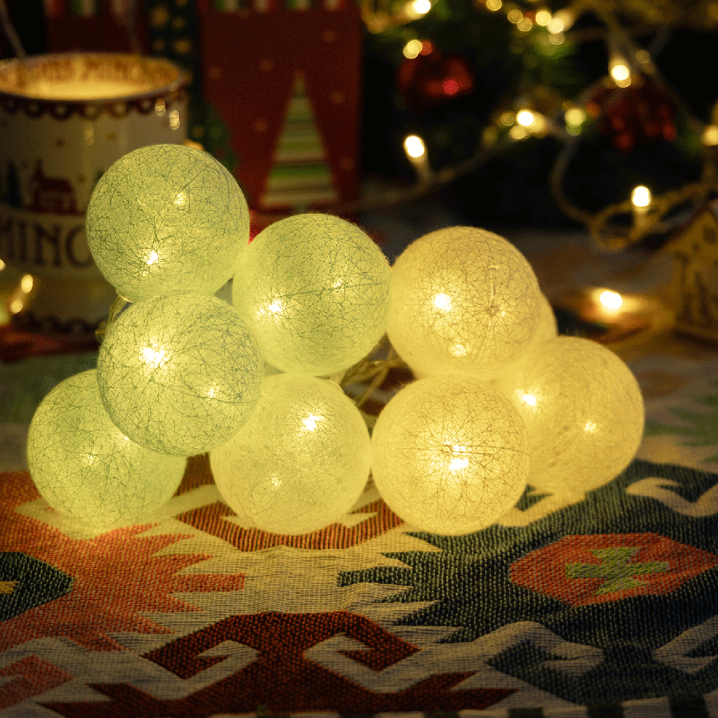 [B103033X2] Aigostar 3AA Batterij Lichtsnoer Katoenen Bol Licht Mintgroen&Wit Warm Wit 2m