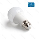 LED A5S A60 BIG ANGLE 3000K/6500K E27,8W met dag/nacht SENSOR 620LM