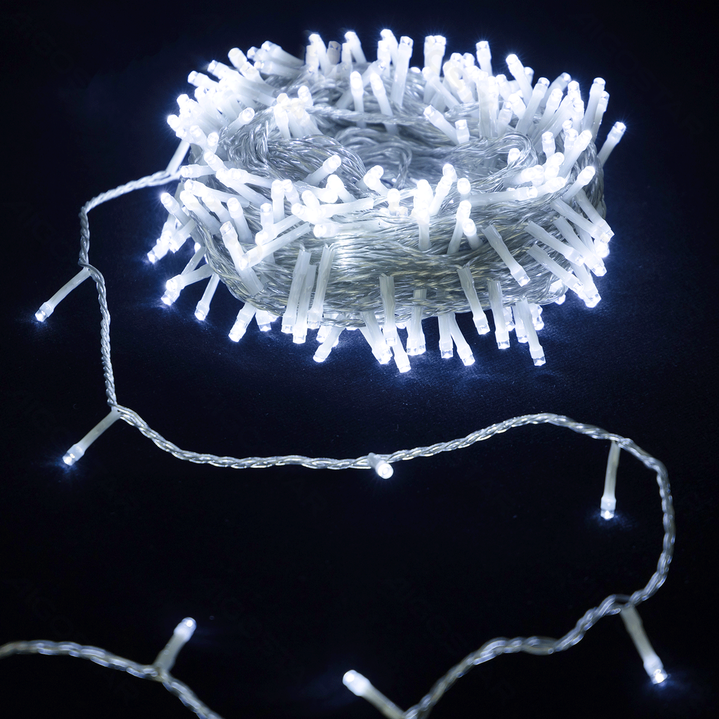 [B103031OM] Flache Lichtleiste mit Niederspannung, kaltweiß, 10 m, IP44, für den Innen- und Außenbereich;