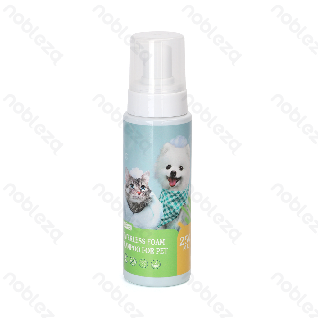 Nobleza Waterloze shampoo voor honden en katten